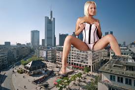 giantess