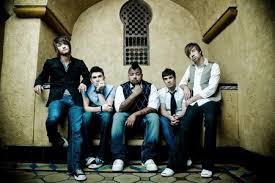 unhindered
